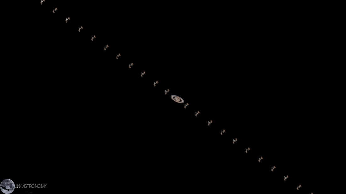 La Estación Espacial Internacional pasa por Saturno